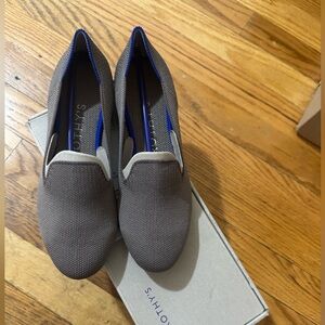 Rothy’s Slip-On Flats – Brown / Taupe
